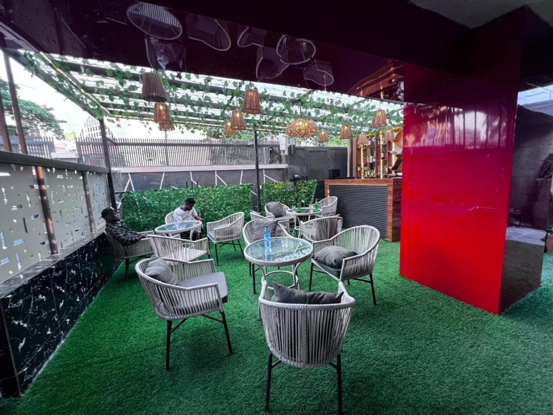Villa Palazzo Hotel 2 イケジャ エクステリア 写真