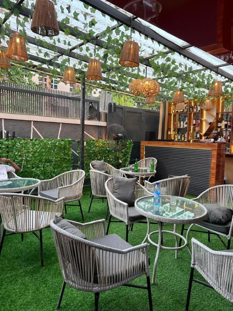 Villa Palazzo Hotel 2 イケジャ エクステリア 写真